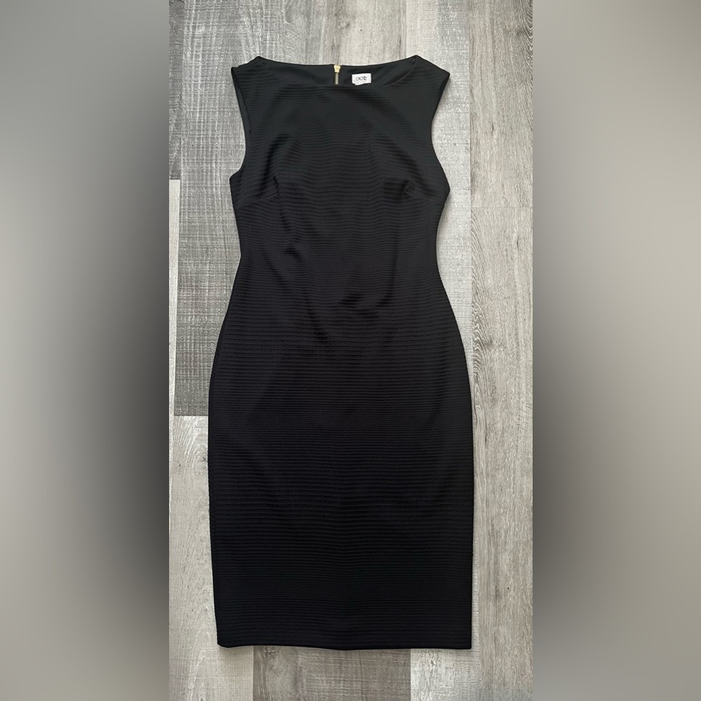 Cache Sheath Dress Size 4-6